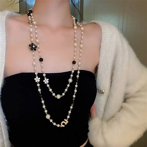 chanel choker necklace dupe|chanel long necklace with pearls.